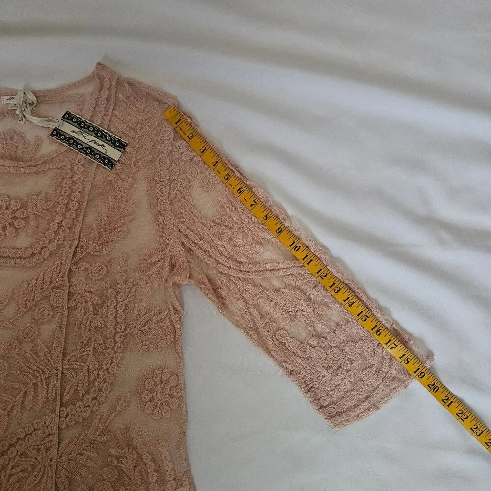 Ultra Pink Light Pink Lace Embroidered Floral 3/4 Sleeve Blouse Women's Size 1X - Picture 9 of 10